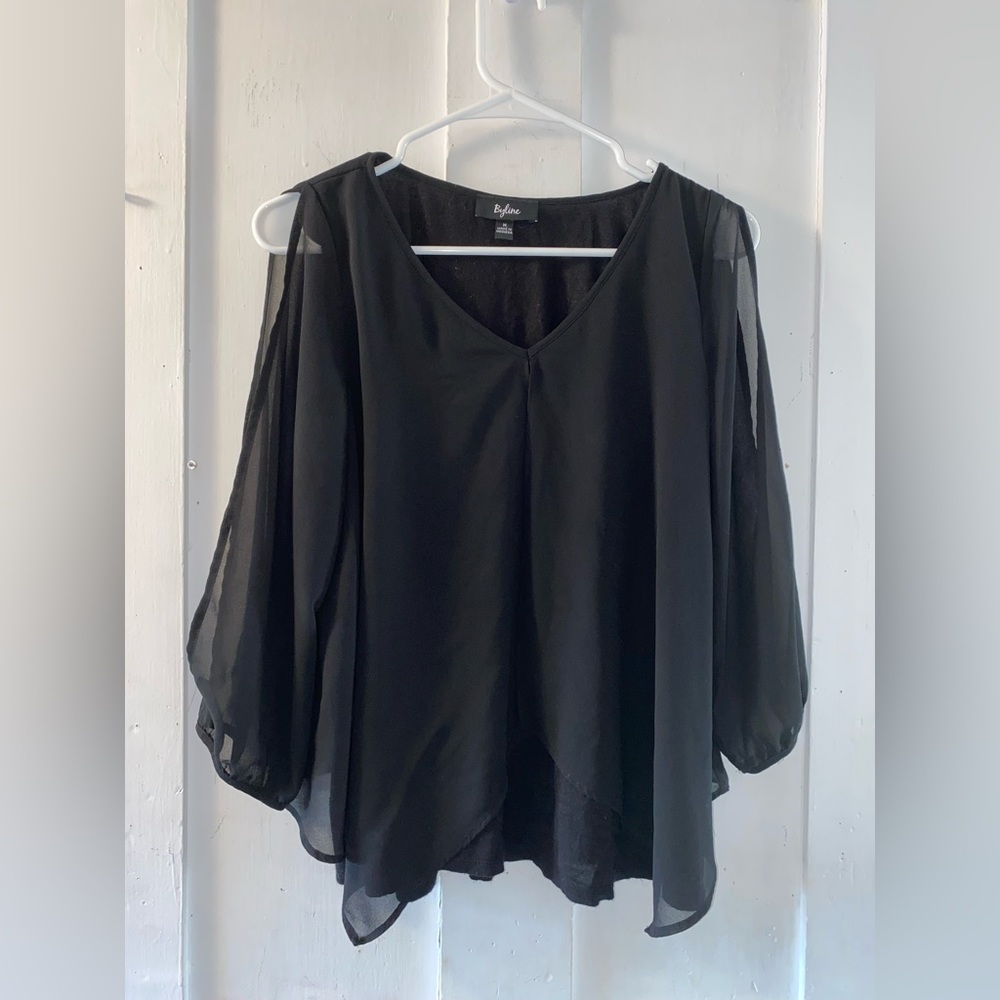Byline Fancy Polyester Top, Open Sleeves Medium